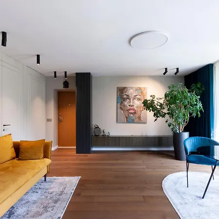 Апартаменты French Park View Вильнюс